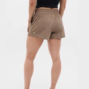 ATHLETA Weekender Run Shorts Mid-Rise Bikini Liner Running Brown Women's XS x 3"